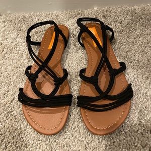 Black Rocket Dog Sandals